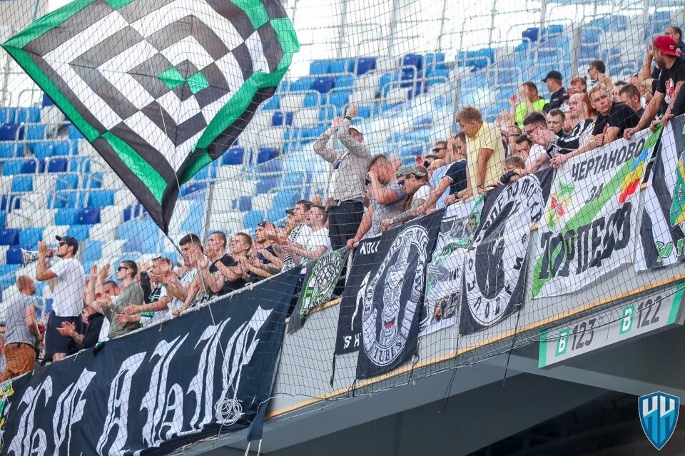 Торпедо москва обзор. Торпедо зил. Торпедо москва обзор. Торпедо форма. Фк торпедо футболисты.