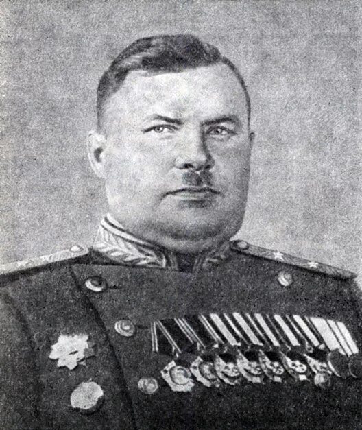 Маршал бронетанковых. Катуков маршал бронетанковых войск. Маршал бронетанковых войск федоренко. Катуков генерал танковых войск. Маршал бронетанковых.