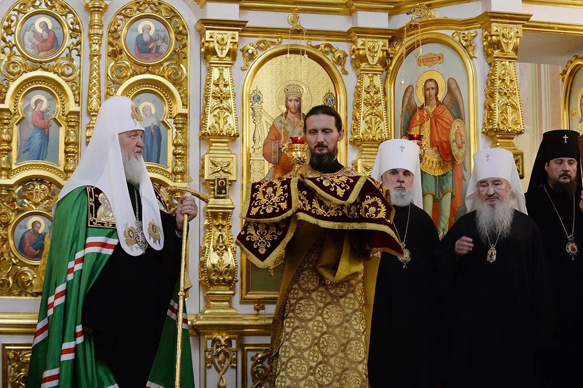 служба в свято михайловском соборе ижевск