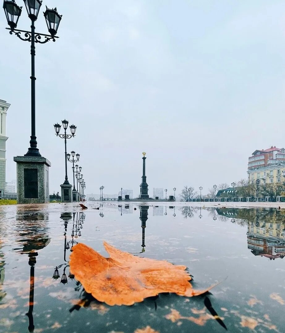 Храм на комсомольской площади в хабаровске. Хабаровский край хабаровск. Хабаровск центр города улицы. Хабаровск 6 утра в москве. Площадь ленина хабаровск.