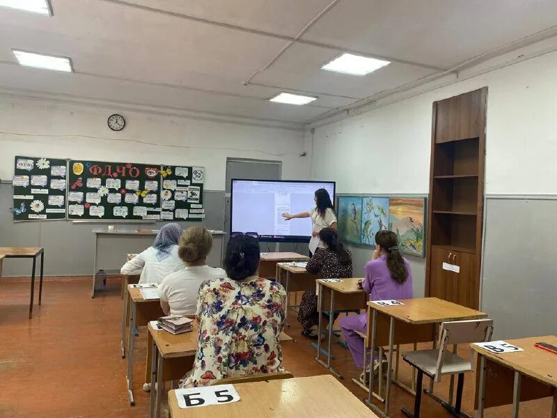 Школа 10 избербаш. Школа 10 махачкала учителя школы. Школа 10 избербаш. Школа 10 избербаш. Школа 10 махачкала учителя школы.