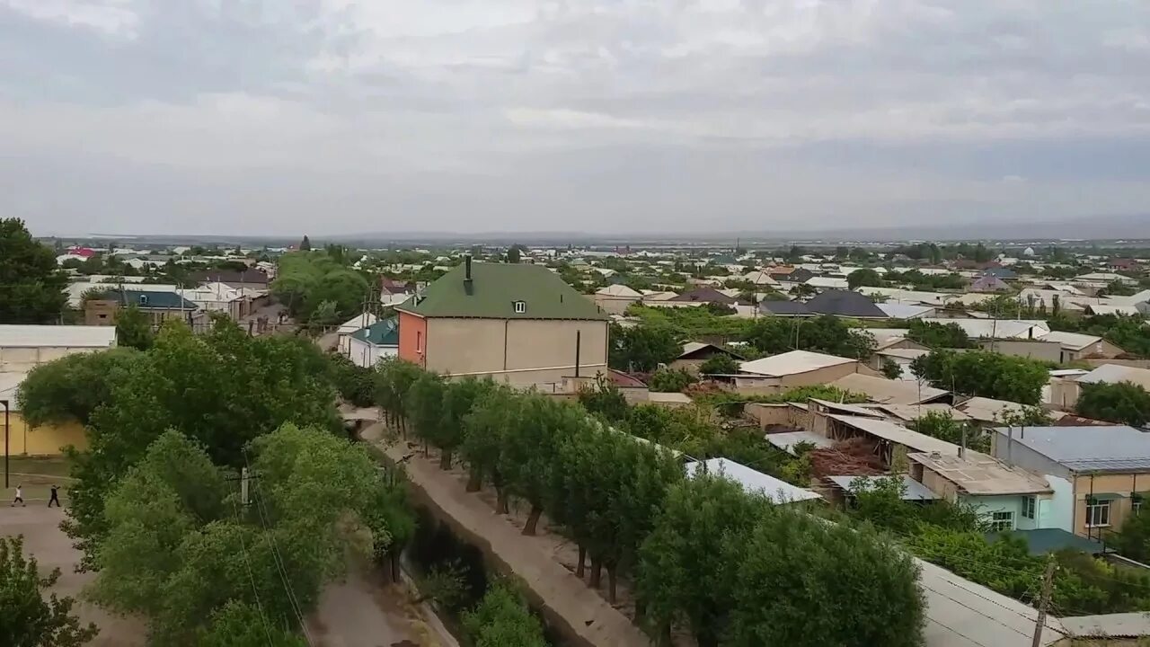 Пагода хистварз. Кистакуз таджикистан. Культурный комплекс пагода семи дней элиста. Пагода хистварз. Элиста пагода будды.