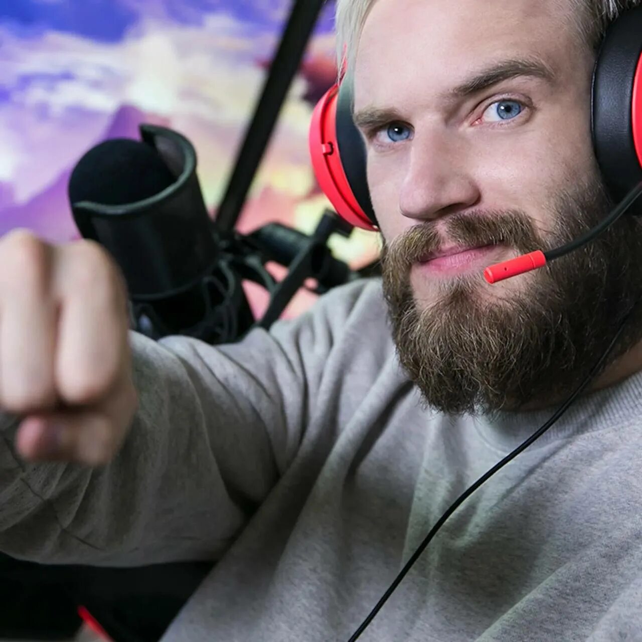 Пакуль блоггер. Пуштунка афганка. Пьюдипай 2023. Афганский платок дисмаль. Пакуль стримы.