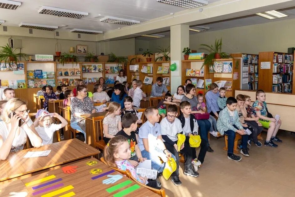 Озерск библиотека. Озерская библиотека им д. Озерск библиотека. Озерск библиотека. Детская городская библиотека озерск.