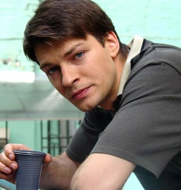 Страхов молодой. Даниил страхов. Страхов даниил актер. Страхов даниил актер. Даниил страхов в юности.