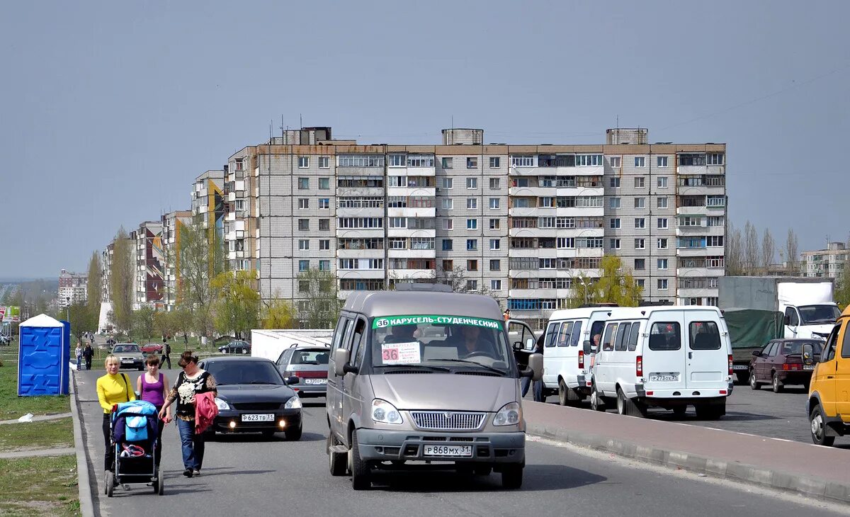 Тревога в старом осколе. Микрорайон Королева старый Оскол. Мкр Королева 9 старый Оскол. Старый Оскол в 90. Королёва 19 старый Оскол.