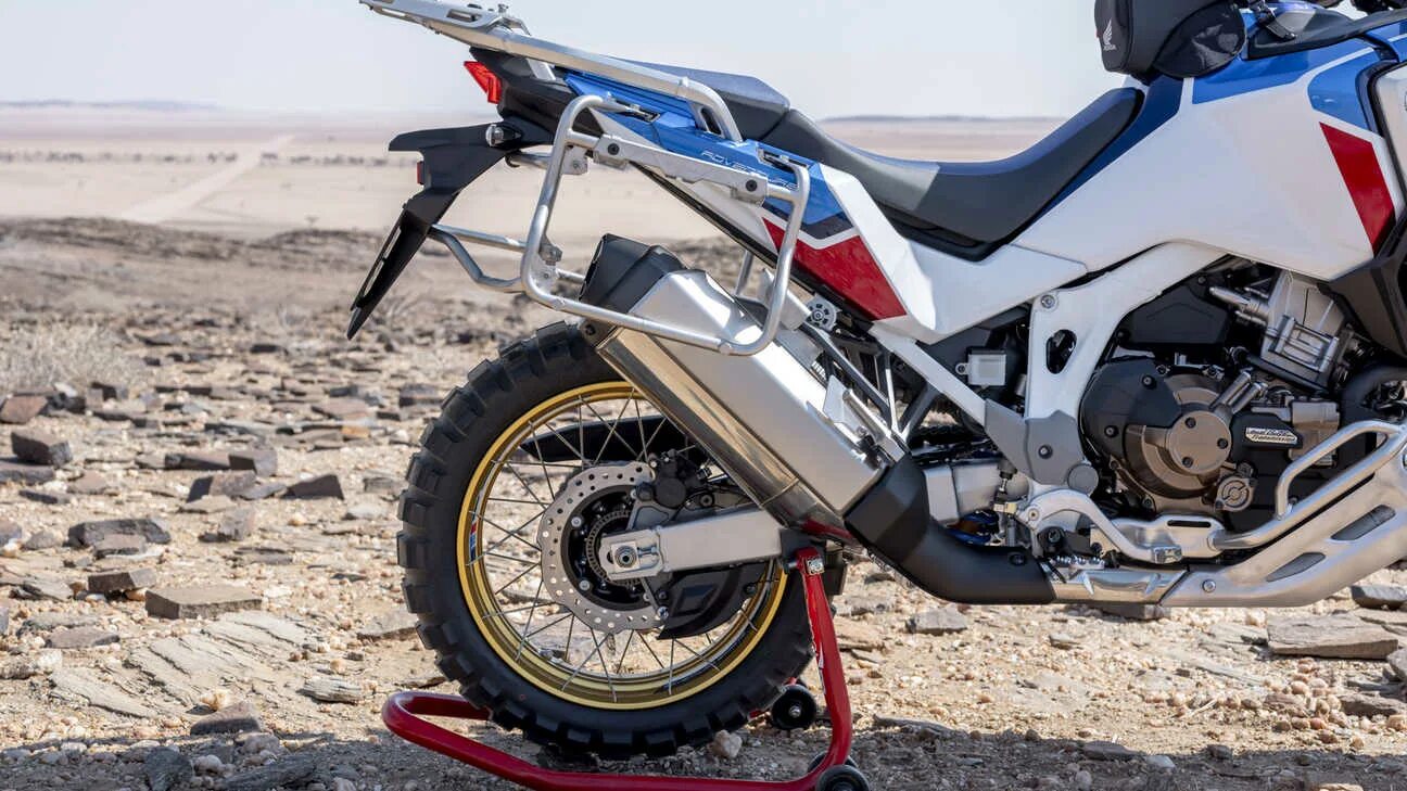 Honda africa twin 1100. Honda africa twin 1100. Honda africa twin 2021. Honda crf 1100 africa twin. Honda africa twin 1100 adventure.