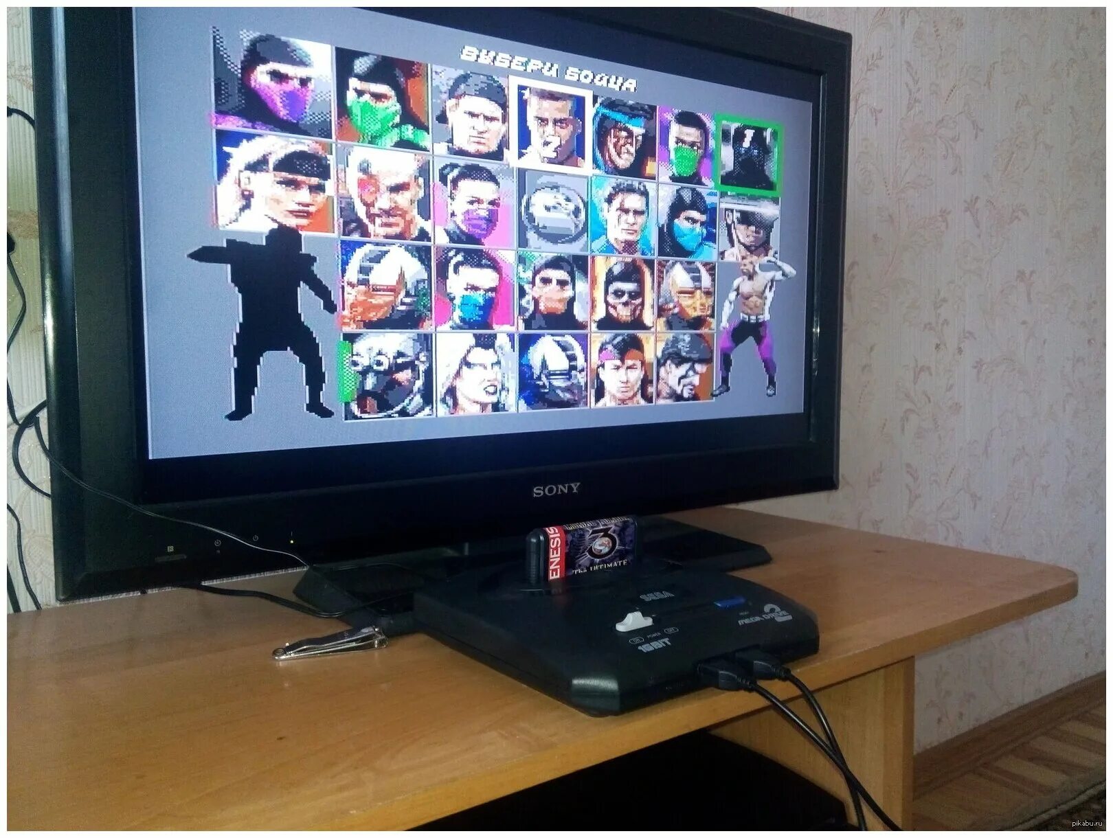 подключить сегу через антенну. старый телевизор с sega mega drive. подключить игровую приставку к телевизору самсунг. Sega mega drive провод. сега на плазме.