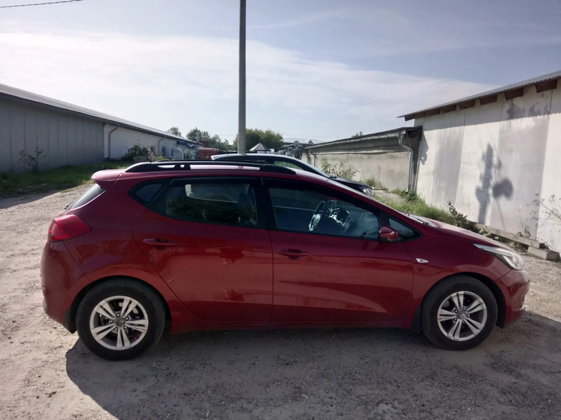 Рейлинги на крышу для Kia Ceed / Киа Сид 2012-2018 хранение и перевозка вещей, к
