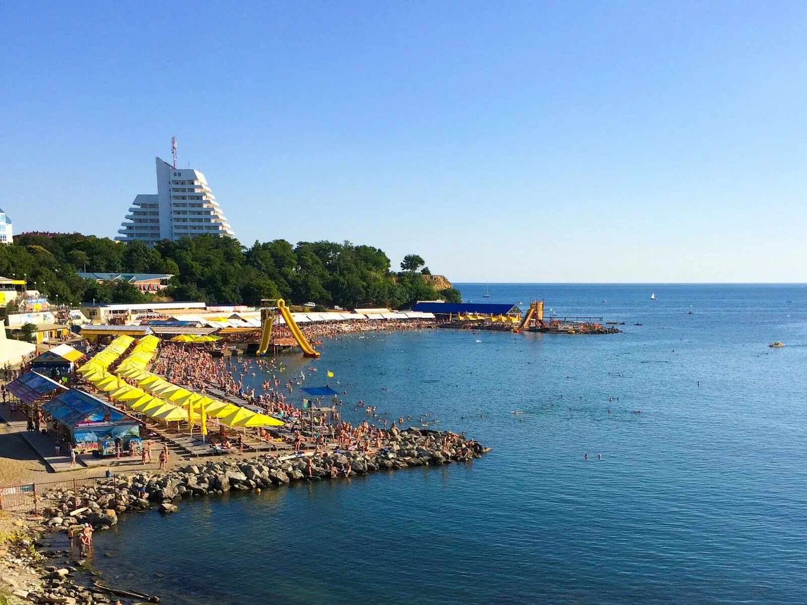 Витязево краснодарский край. Пляж высокий берег малая бухта анапа. Анапа море 2023. Самый точный анапа. Анапа пляж малая бухта 2022.