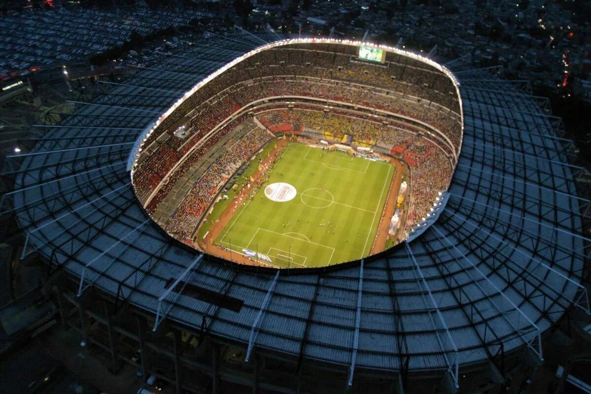 Самый большой по вместимости стадион в мире. Стадион Ацтека Мексика. Estadio Azteca стадион. Ацтека — Мехико, Мексика. Мехико-Сити стадион.