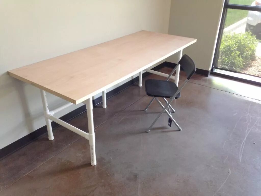 ножки из полипропилена для стола. мебель из пропиленовых труб. столик из пластиковых труб. ножки для столика из пвх труб. стол из полипропиленовых труб.