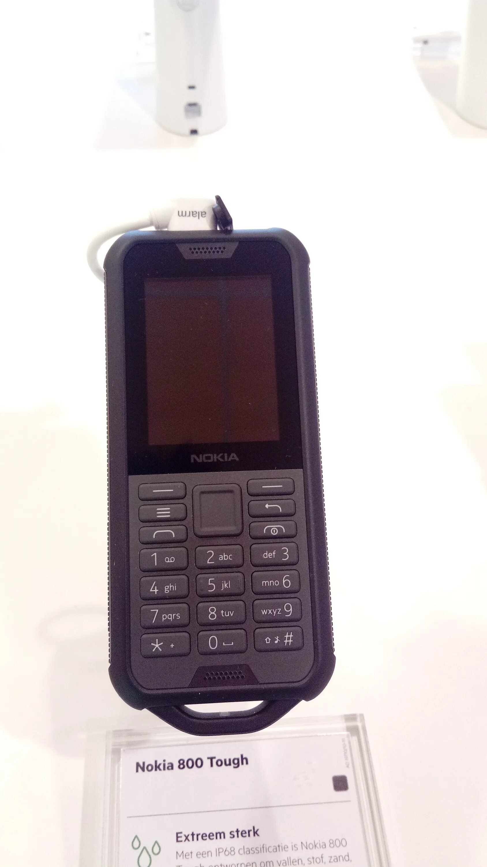 Nokia 800 tough чехол. Телефон 800 tough. Nokia 800 tough 4 гб. Nokia 800 tough black (черный). Nokia 800 ds ta - 1186 черный.