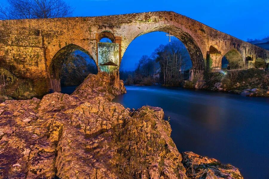 Кангас. Римский мост алькантара. Мост Эльфеля Испания. Мост Шахара Йемен. Мост в Кангас-де-Онис.