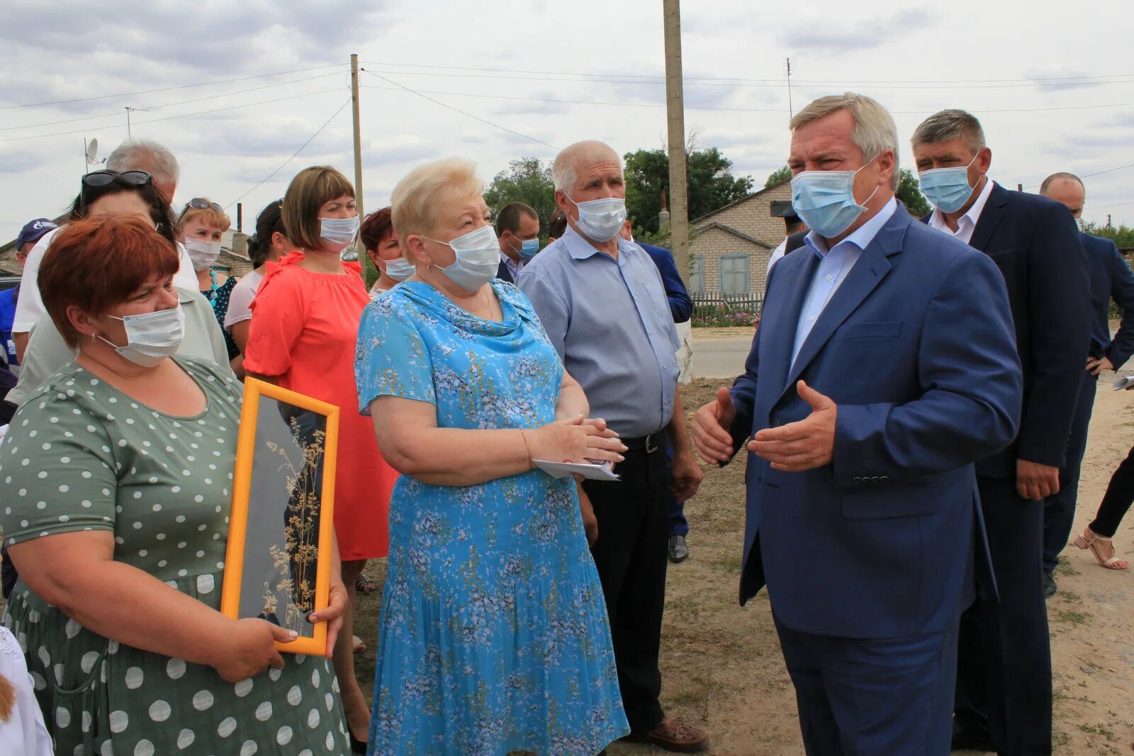 Погода в обливской ростовской на 14 дней. Казачьи традиции кыренский район. Глава администрации обливского района ростовской области. Погода в обливской ростовской на 14 дней. Рдк обливский район.