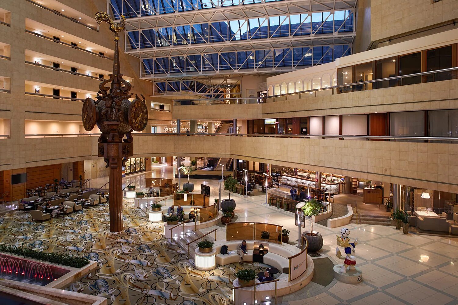 Международная отель краснопресненская набережная. Отель crowne plaza москва. Crowne plaza москва. Конгресс центр краснопресненская набережная 12. Отель crowne plaza москва краснопресненская.