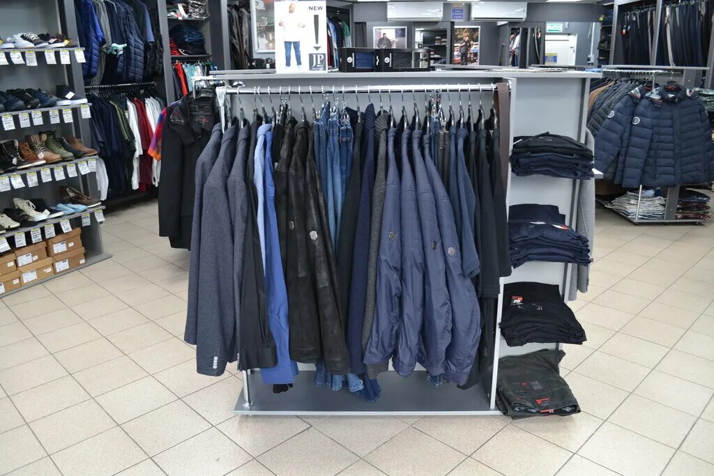 магазин одежды больших размеров в калининграде. калининград одежда больших. магазин одежды для великанов. магазин одежды секонд хенд. шоппинг в калининграде.