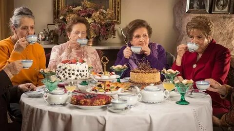 It is 5 o clock the family