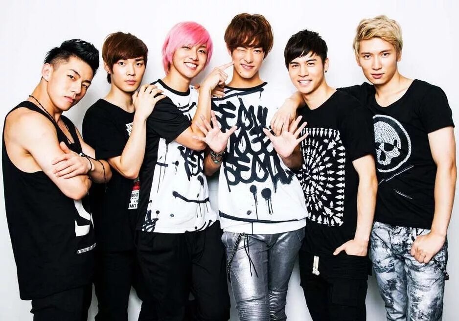 Группа Cross Gene. Группа Cross Gene участники. Группа u-Kiss участники. Cross Gene 2021. Cross group