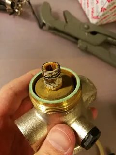 Редуктор давления vt