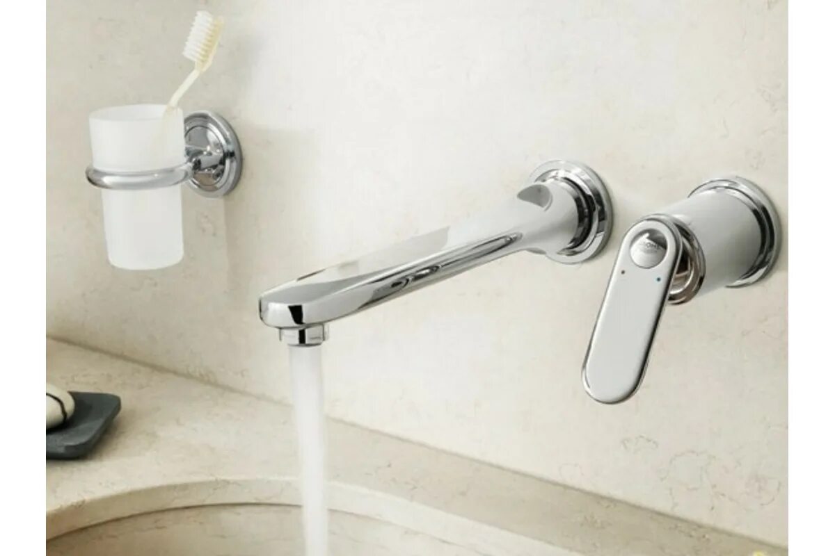 Встроенный кран ванны. Смеситель Grohe veris. Смеситель для раковины Grohe veris. Встраиваемый смеситель Грое 32635000. Встроенный смеситель для умывальника встроенный Грое.