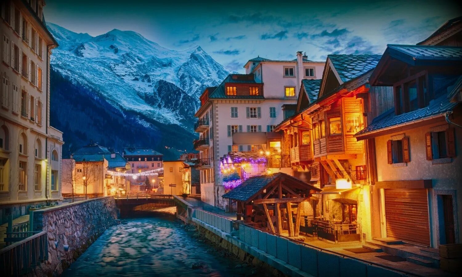 Долина шамони франция. Франция альпы шамони. Шамони-мон-блан города франции. Шамони монблан. Монблан швейцария.