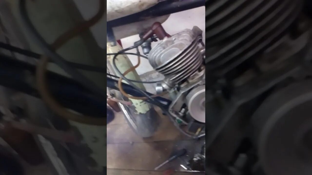 Резкий газ на мопеде