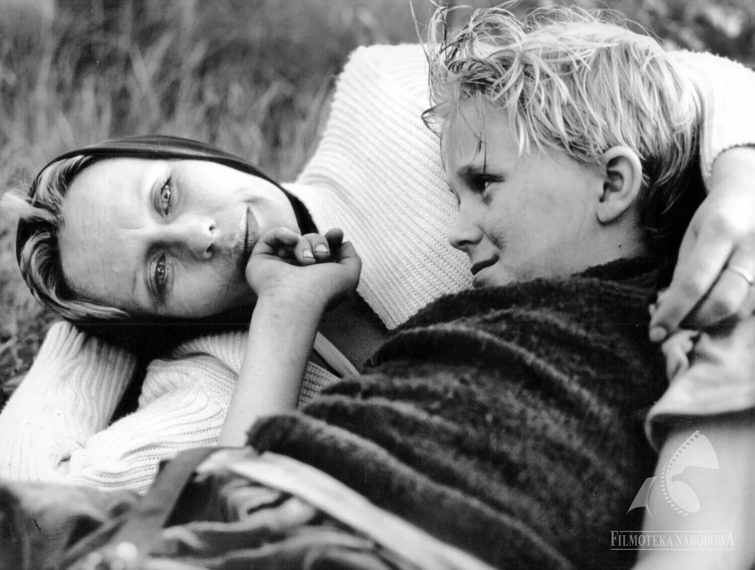 фильм мамки. сделал маму любовницей. мать моего друга. жена застала мужа с дочкой. мама моя любовница-рассказы.