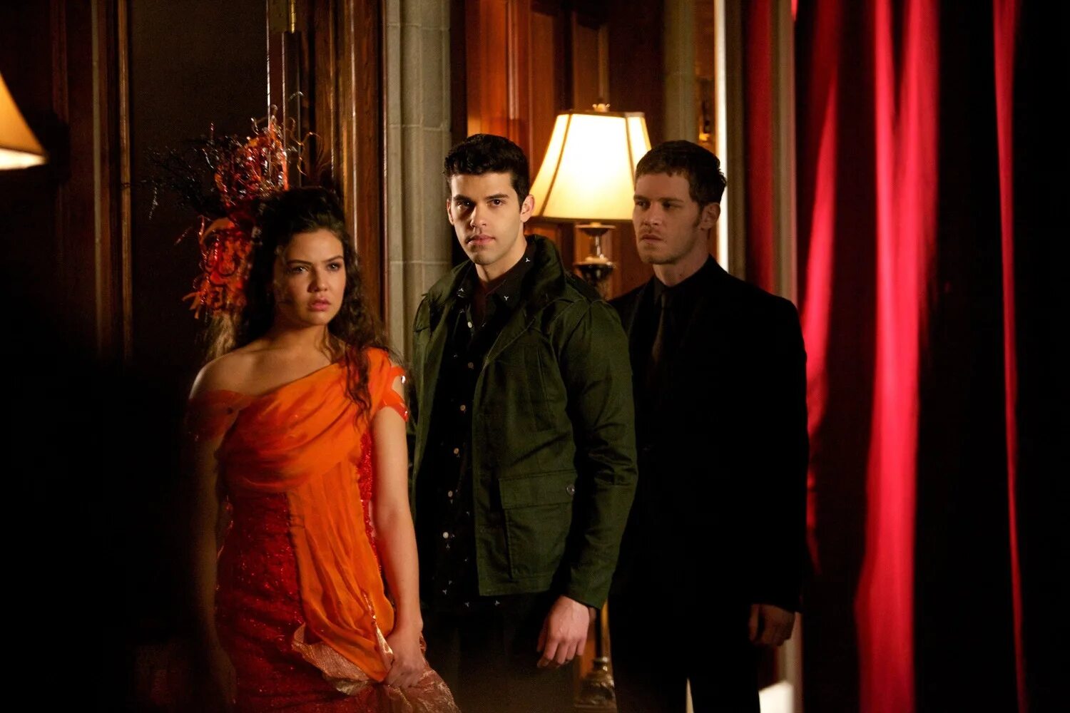 древние кубик в кубе. фиби тонкин древние. давина клаус древние. древние кубик в кубе. древние кубик в кубе.