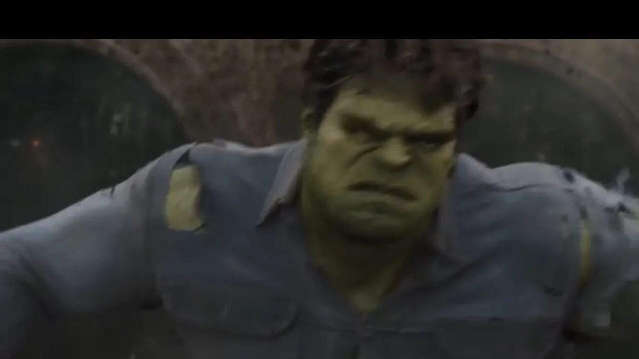 Обычное нападение. Брюс Беннер Hulk 2003. Брюс Бенер превращение в Халка. Халк 2003 превращение Брюса.