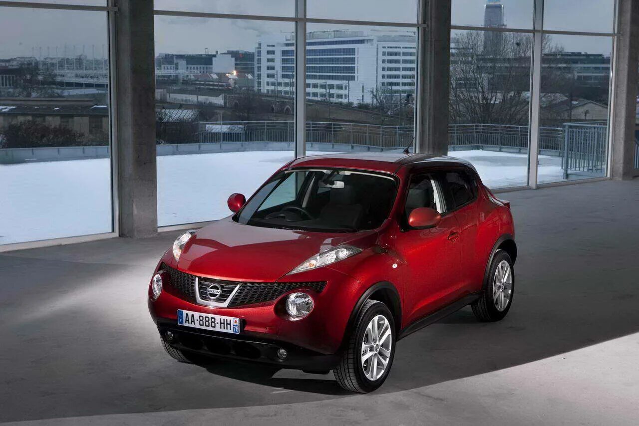 Машины похожие на ниссан. Nissan Juke 2010. Ниссан Джук 2010. Nissan Juke 1. Nissan Juke 2010+.