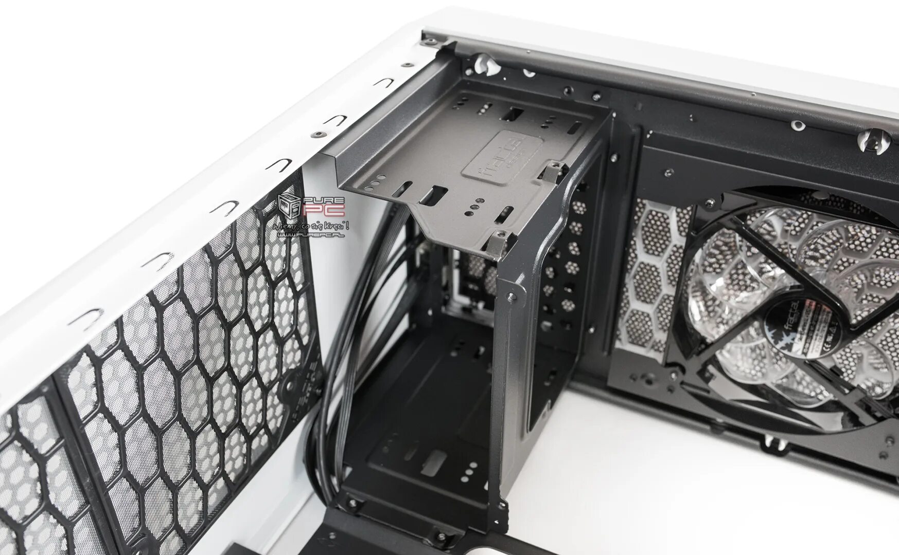 Fractal design focus g. Fractal design focus 2. fractal design lga1700 kit. fractal fd-w-2-s2401. &quot;провода панели корпуса fractal design&quot;.