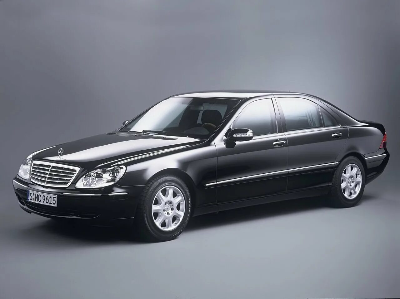 Mercedes Benz s600 w220. Mercedes Benz s class w220. Mercedes Benz s500 w220. Mercedes Benz s class w220 s600.