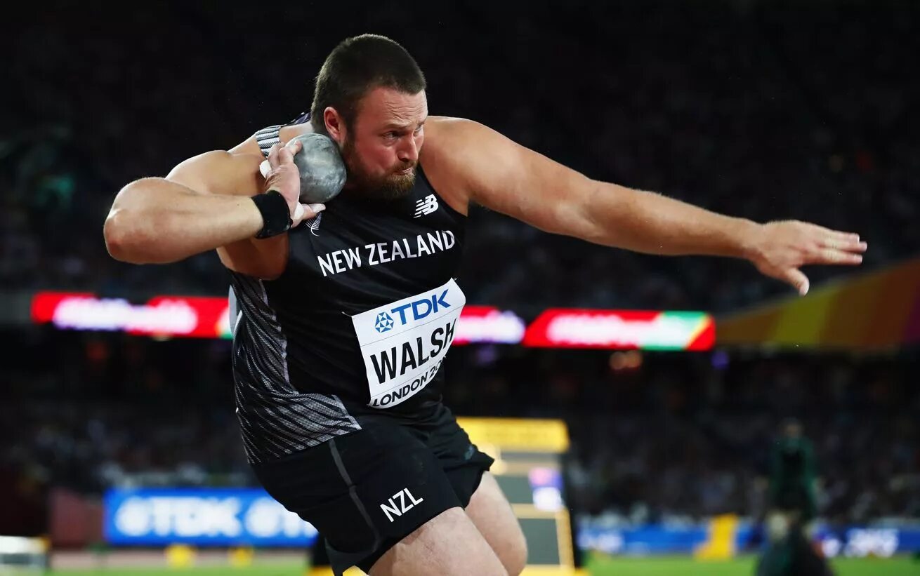 толкание ядра в легкой атлетике. какие ядра в легкой атлетике. деркач павел толкание ядра. метание ядра в легкой атлетике. томас уолш толкание ядра.