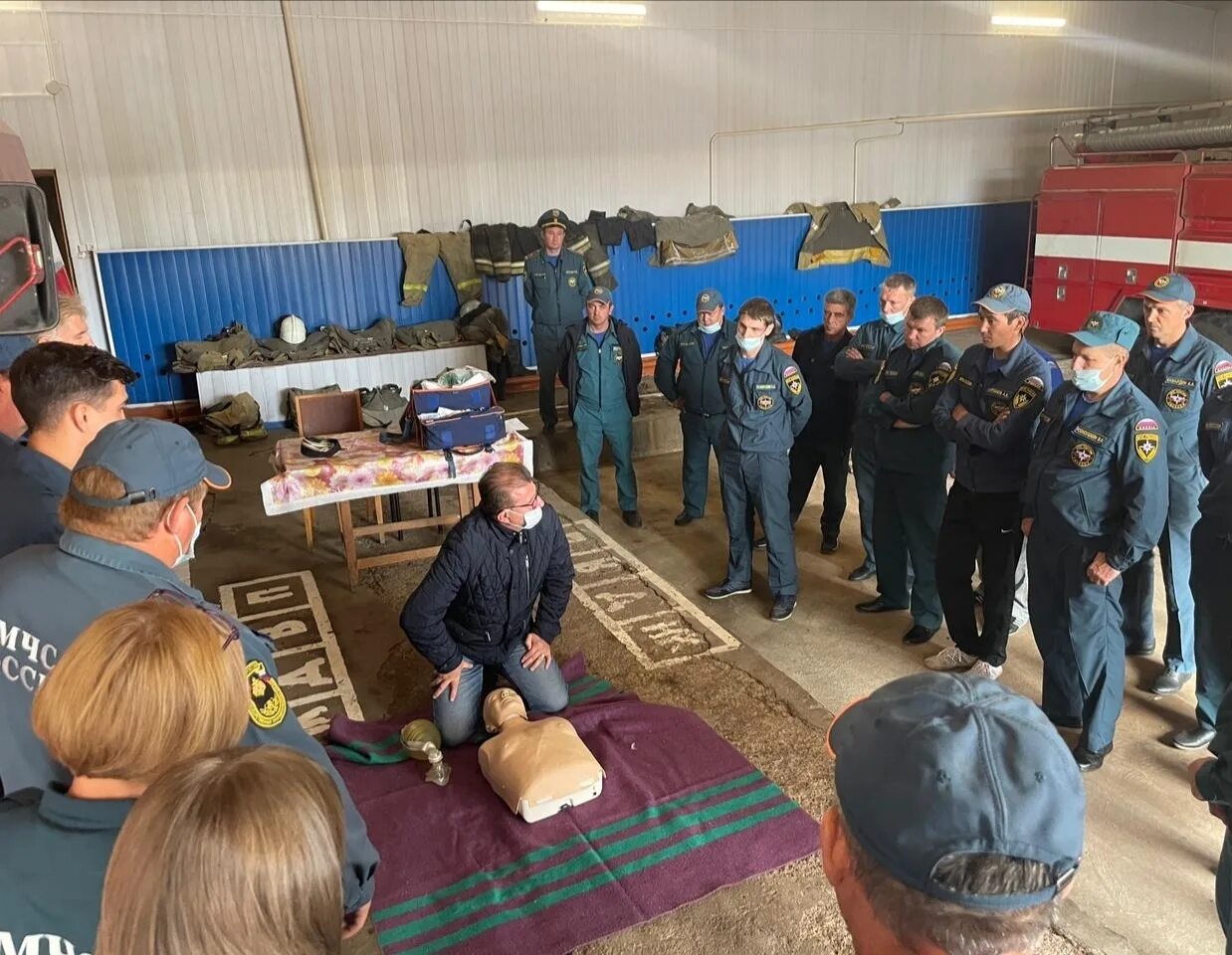 Тульские спасатели в рязани. Сквер пожарных в сыктывкаре. Тренировка в теплодымокамере. Забаровский сергей мчс. Забаровский сергей михайлович мчс тула.