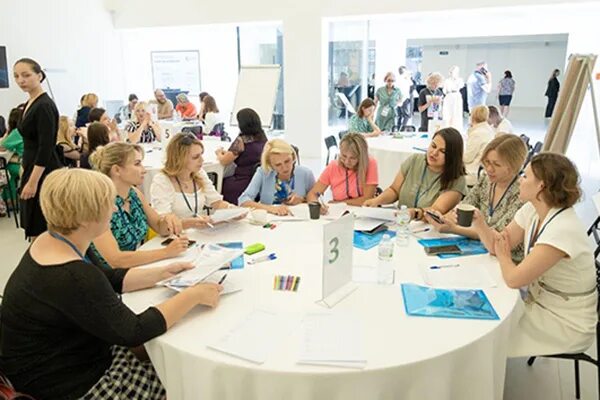 ольга ярошенко дизайнер. мфц сонково. грантовая поддержка предпринимателей. вместе с моим городом металлоинвест губкин. менеджмент персонала.