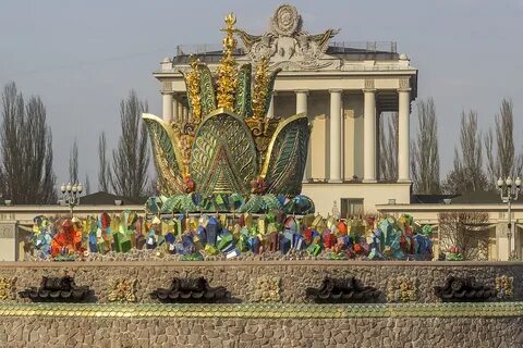 Каменный цветок вднх