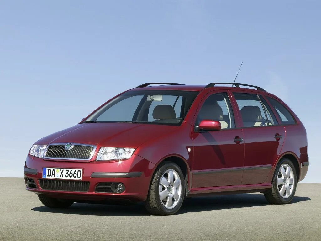 Фабия комби. Skoda Fabia Combi. Шкода Фабия 1. Skoda Fabia Combi 2005. Skoda Fabia 6y Combi.