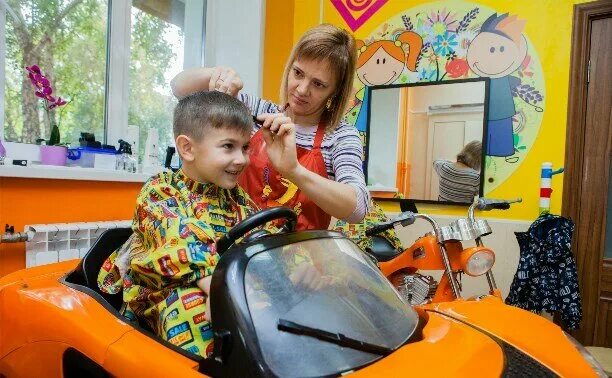 Смайлик парикмахерская. Детский парикмахер тула ирина. Смайлик парикмахерская ярославль. Детская парикмахерская. Кеша хороший парикмахерская тула.