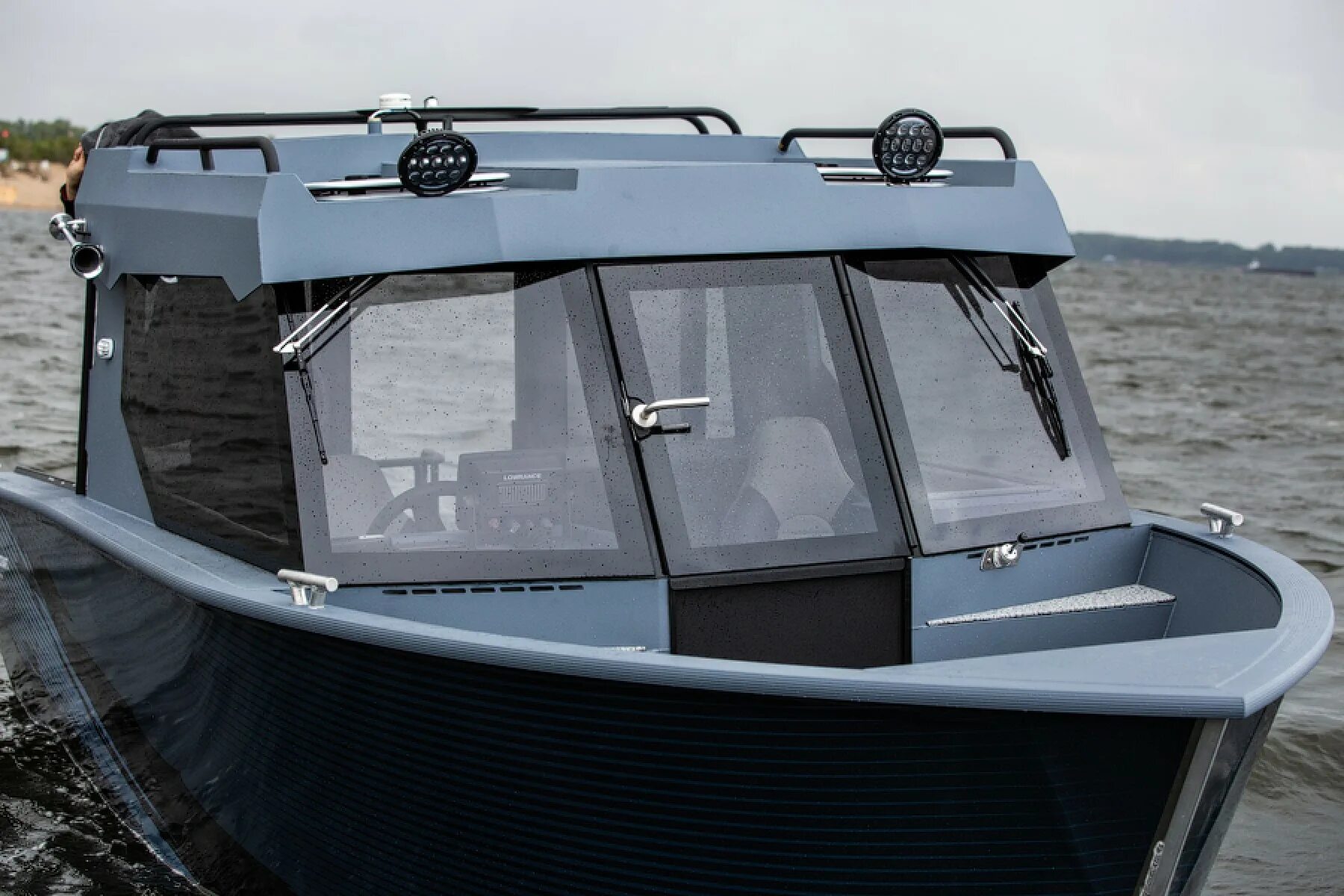 Cabin катера. Катер eagle star cabin 690. Cabin катера. Реал крафт 600 кабин. Cabin катера.