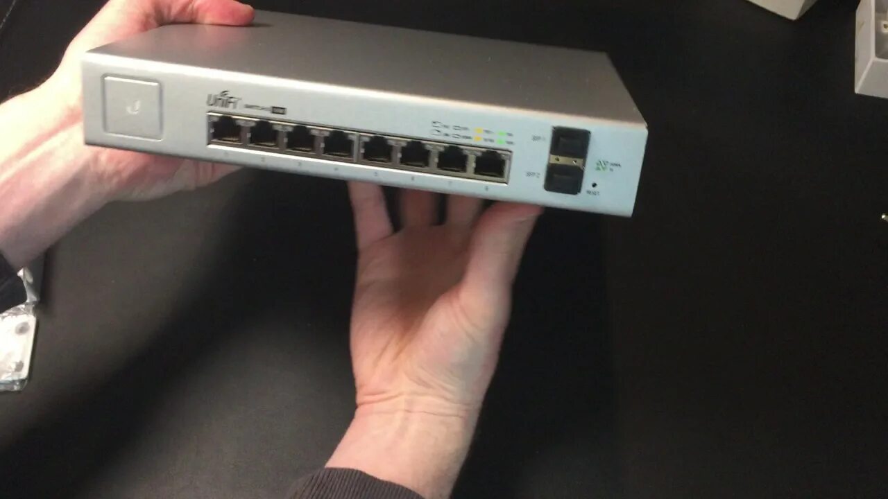 Us-8-150w. Коммутатор switch poe. Коммутатор 8 sfp портов. Ubiquiti 8 150w. Unifi switch 8-150w.