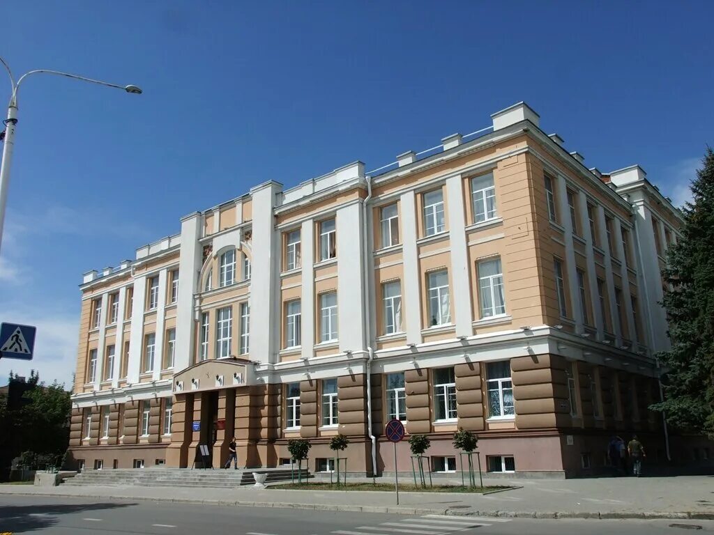 театр имени комиссаржевской новочеркасск. комиссаржевской. донской театр драмы и комедии новочеркасск. новочеркасск театр драмы. театр драмы и комедии комиссаржевской.