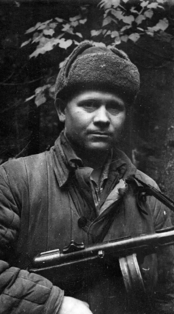Партизан разведчик. Партизаны ленинградской партизанской бригады. партизаны 2 ленинградской партизанской бригады. 5 ленинградская партизанская бригада. 2-я ленинградская партизанская бригада.