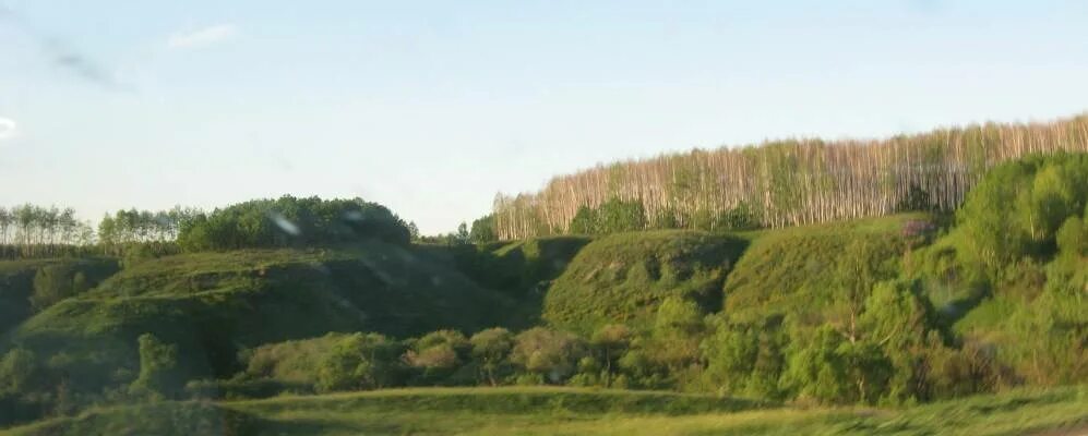 Бывшая школа любичи. Село любичи уметский район. Церковь села любичи. Любичи тамбовской области. Село любичи уметский район.