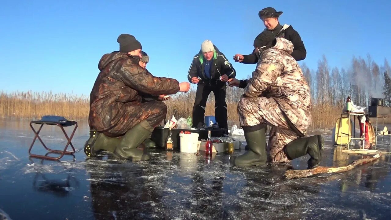Видео песни рыбака. Видео песни рыбака. На рыбалку с утреца песня. Песня рыбака. Рыбак песни.