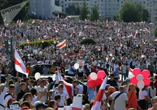 Митинг августа. Протесты бчб в беларуси. Митинг на проспекте сахарова 2019. Протесты в беларуси 2020 9 августа. Митинг на проспекте сахарова 2019.