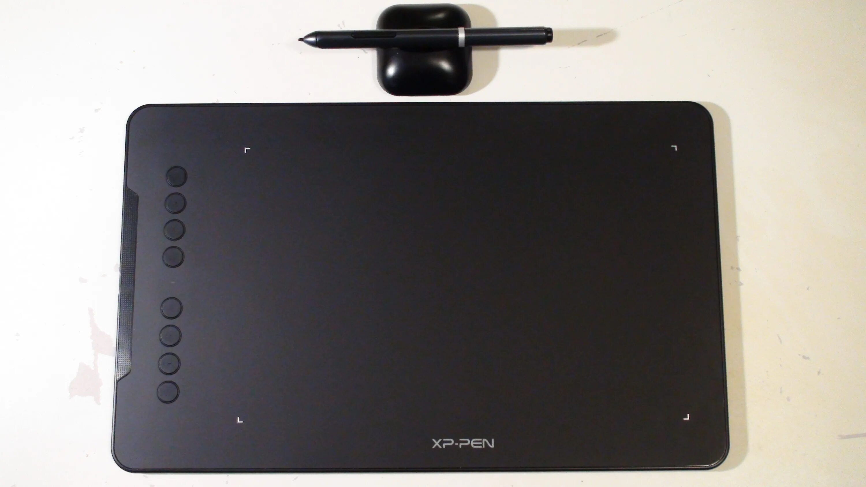 Планшет xp deco. XP-Pen deco 01 v2. Планшет XP-Pen deco 01 v2. Графический планшет XPPEN deco 01 v2 черный. XP-Pen deco 01 v2 коробка.