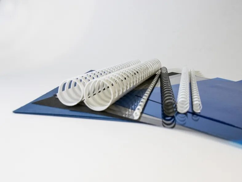 Переплёт пружина mini s218a. Пружина для переплета 32мм 100шт (бл) bindi. Пружина пластиковая lamirel (la-78675), 14 мм,черная, 100 шт/уп. Переплет 32. Пружина office kit bp2151.