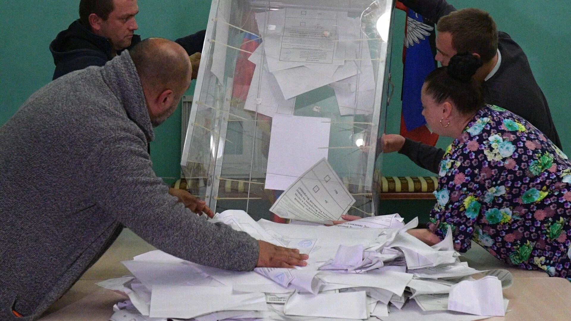 Референдум. Подсчет голосов. Подсчет голосов референдум. Референдум в Запорожской области.