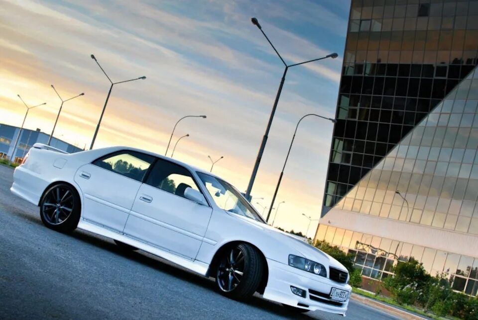 Чайзер драйв. Тойота чайзер 2.5. тойота чайзер 100. chaser 100. toyota chaser 100 сток.